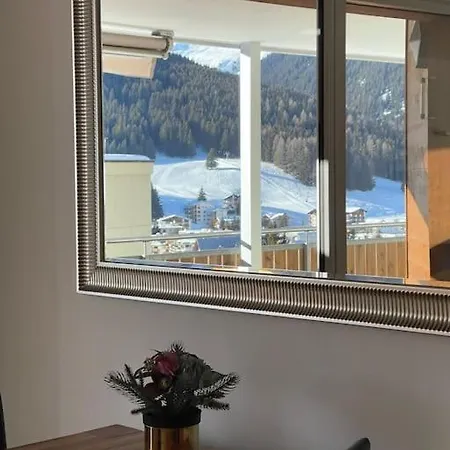 Apartment Close Congress Wef, Very Cosy, Great View, Garage! Davos